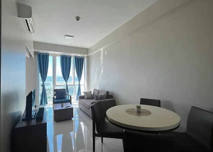 Mactan Airport View With Condominuim *