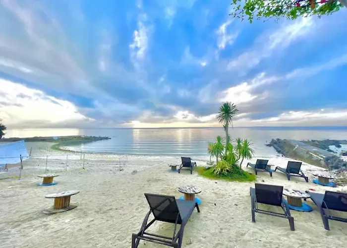 Mactan Airport View With Condominuim Punta Engaño